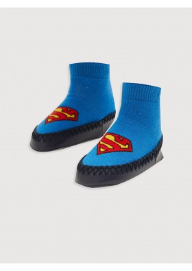 LC Waikiki W13332Z1 Mavi Superman Desenli Erkek Bebek Ev Çorabı