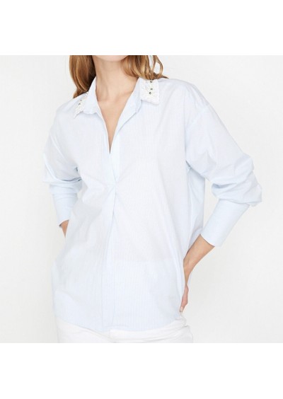 Koton Kadın Mavi Çizgili Yaka Detaylı Bluz 9KAK68737PW